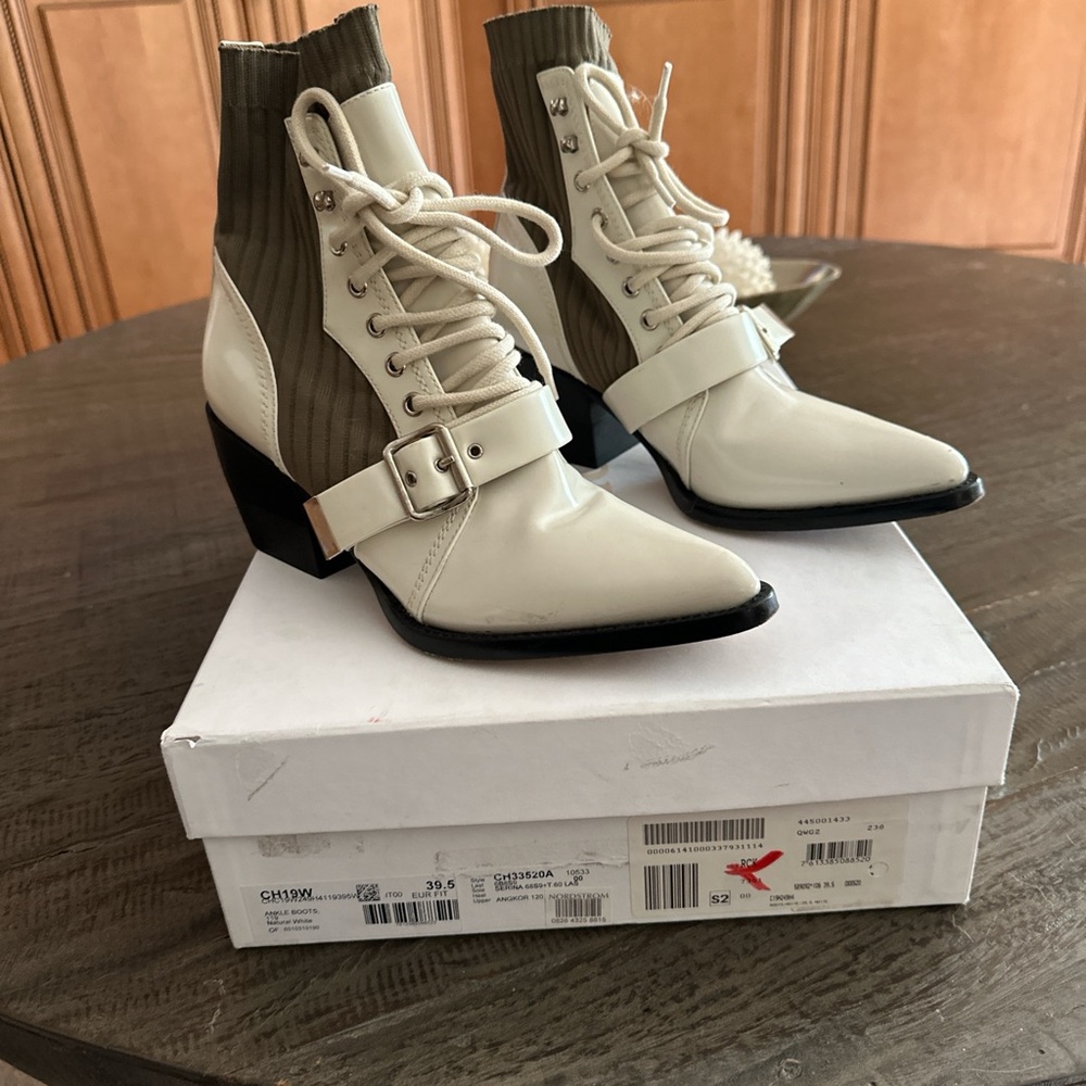 Chloe boots